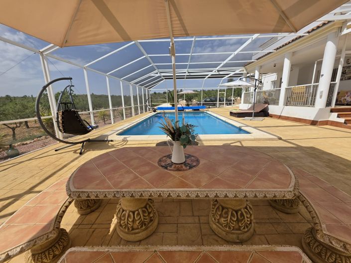 Image No.32-3 Bed Villa for sale