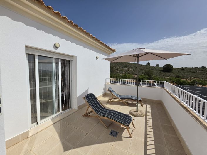 Image No.41-3 Bed Villa for sale