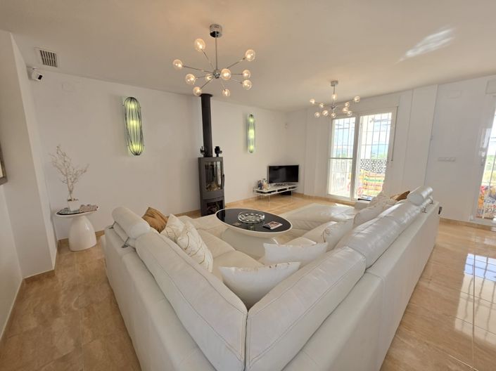 Image No.8-3 Bed Villa for sale