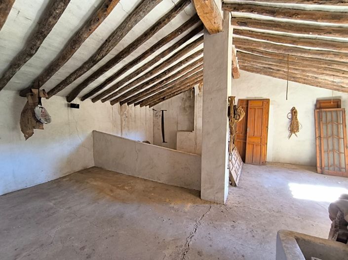 Image No.8-Maison de campagne de 4 chambres à vendre à Yecla