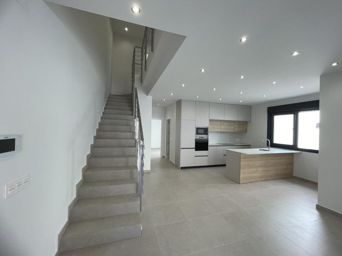 Image No.22-3 Bed Villa for sale