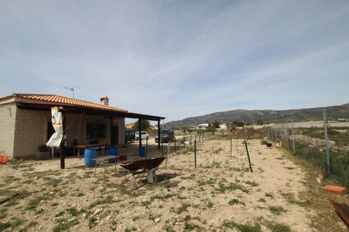 Image No.20-1 Bed Country House for sale