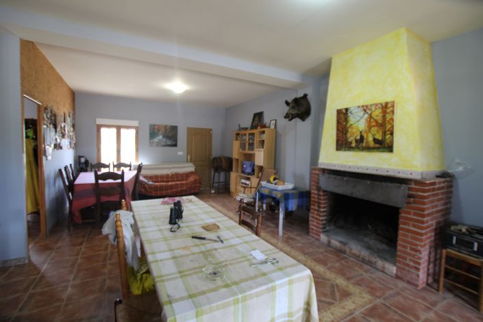 Image No.3-1 Bed Country House for sale
