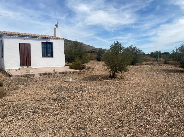 Image No.4-1 Bed Country House for sale