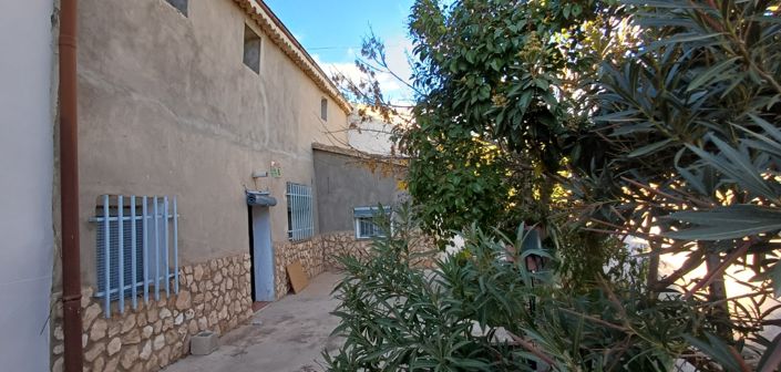 Image No.3-6 Bed Country House for sale