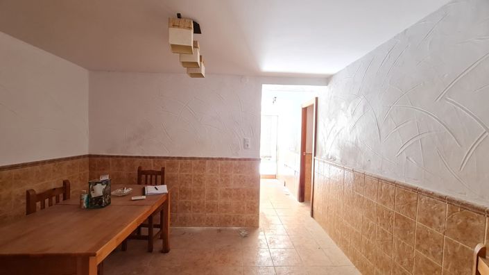 Image No.8-4 Bed Townhouse for sale