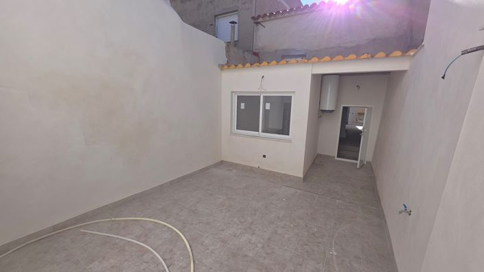 Image No.7-3 Bed Townhouse for sale