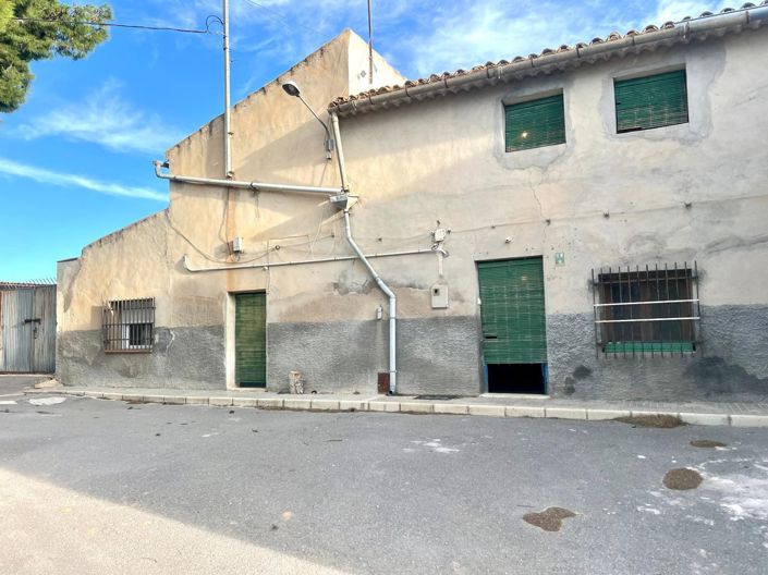 Image No.18-Maison de campagne de 4 chambres à vendre à Monóvar
