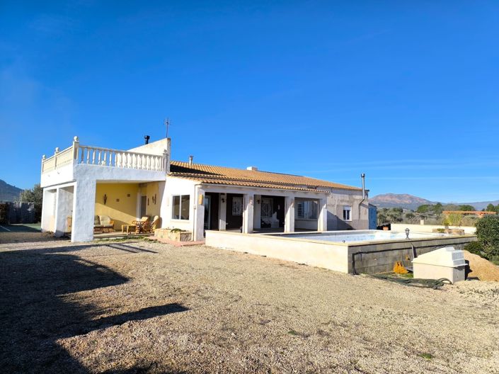 Image No.9-4 Bed Villa for sale