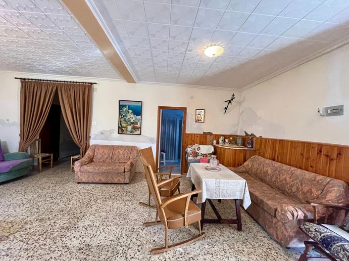 Image No.30-10 Bed Country House for sale