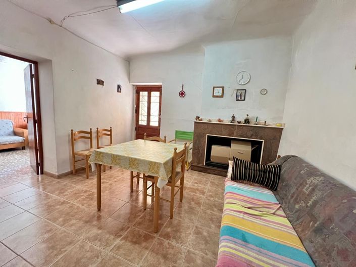 Image No.9-10 Bed Country House for sale