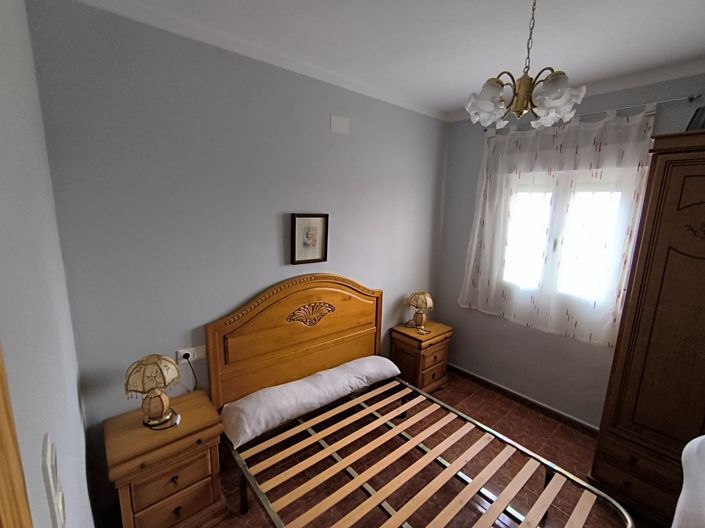 Image No.18-4 Bed Country House for sale