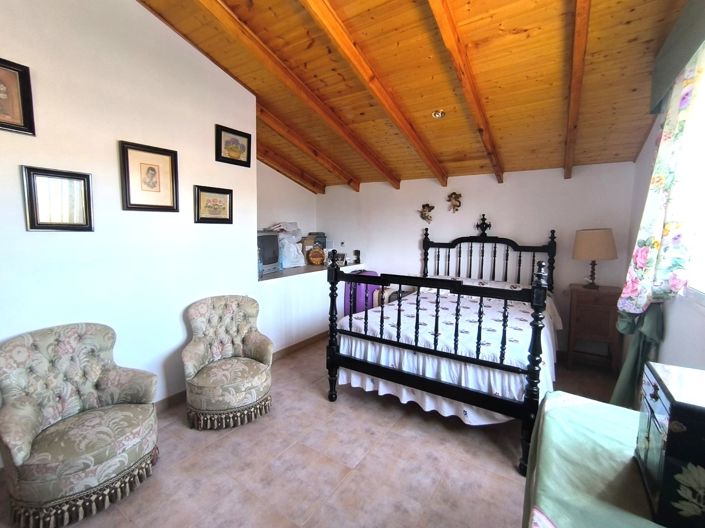 Image No.13-7 Bed Villa for sale