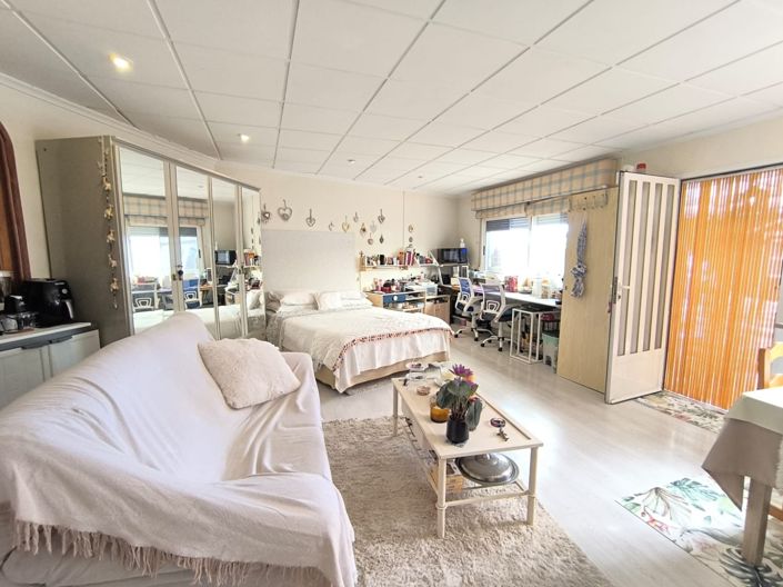 Image No.22-Villa de 10 chambres à vendre à Monóvar
