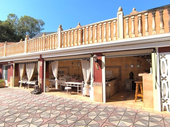 Image No.4-Villa de 10 chambres à vendre à Monóvar