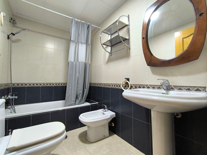 Image No.7-2 Bed Apartment for sale