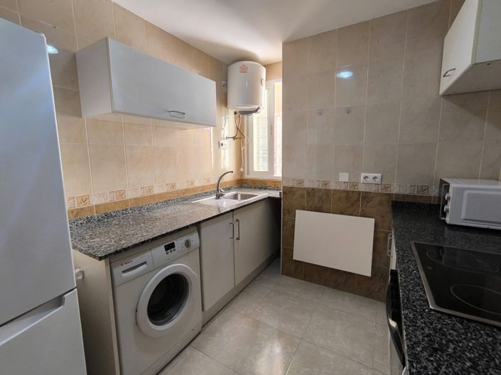 Image No.8-2 Bed Apartment for sale