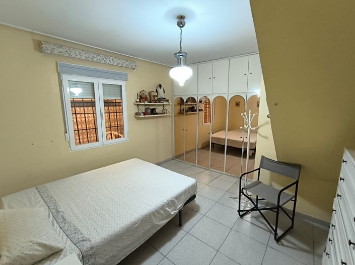 Image No.16-6 Bed Villa for sale