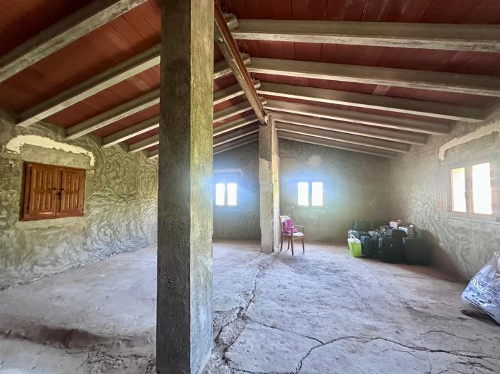Image No.34-4 Bed Country House for sale