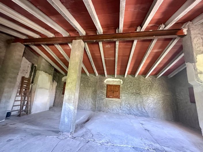 Image No.35-4 Bed Country House for sale