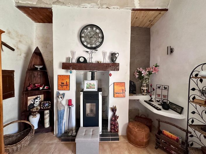 Image No.8-4 Bed Country House for sale