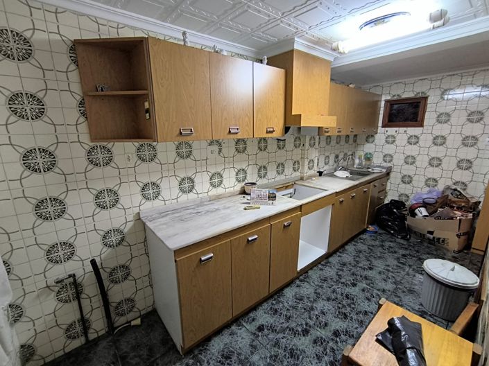 Image No.19-6 Bed Townhouse for sale