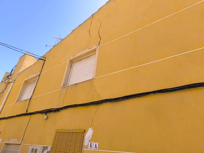 Image No.3-6 Bed Townhouse for sale