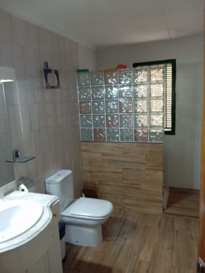 Image No.3-5 Bed Villa for sale
