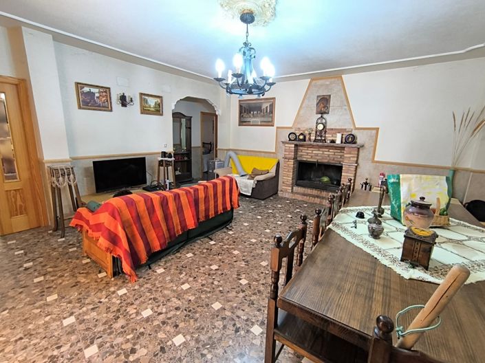 Image No.15-5 Bed Villa for sale