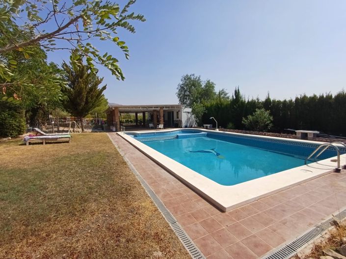 Image No.7-5 Bed Villa for sale