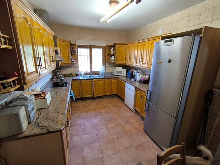 Image No.8-5 Bed Villa for sale