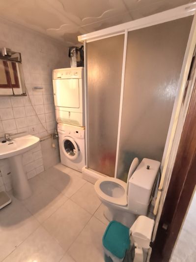 Image No.16-5 Bed Townhouse for sale
