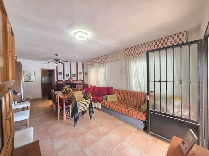 Image No.11-3 Bed Villa for sale