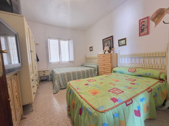 Image No.12-3 Bed Villa for sale