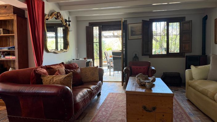 Image No.13-3 Bed Country House for sale