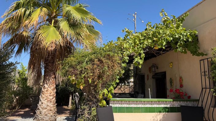 Image No.23-3 Bed Country House for sale