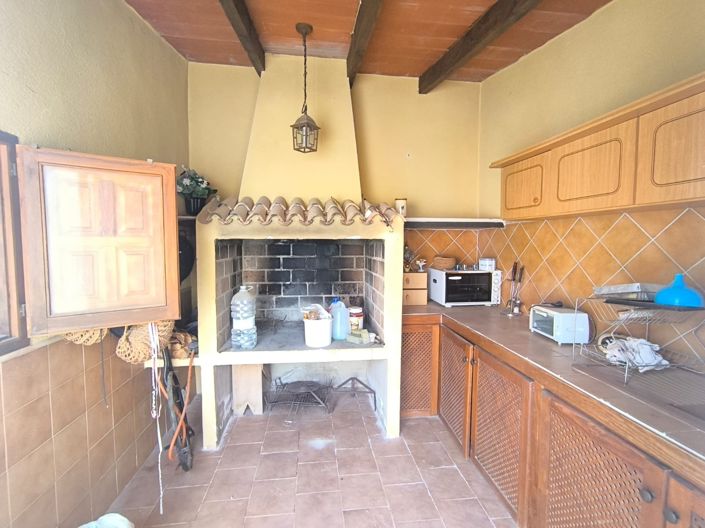 Image No.6-3 Bed Country House for sale