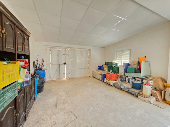 Image No.16-3 Bed Country House for sale