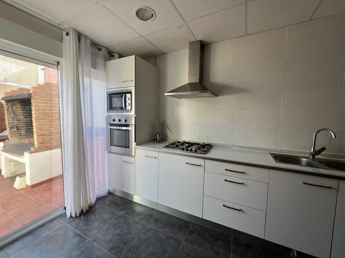 Image No.27-5 Bed Country House for sale