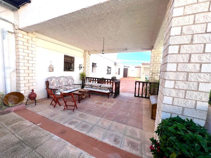 Image No.34-5 Bed Country House for sale