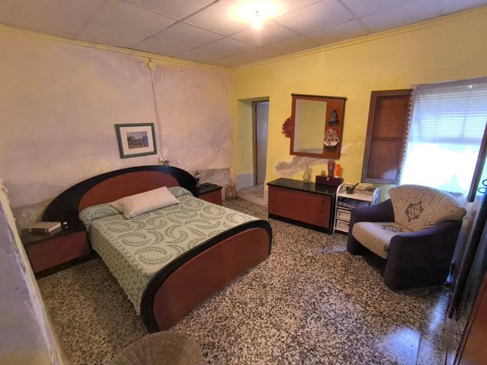 Image No.11-5 Bed Country House for sale