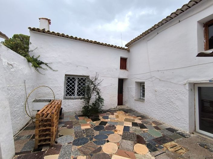 Image No.20-8 Bed Country House for sale