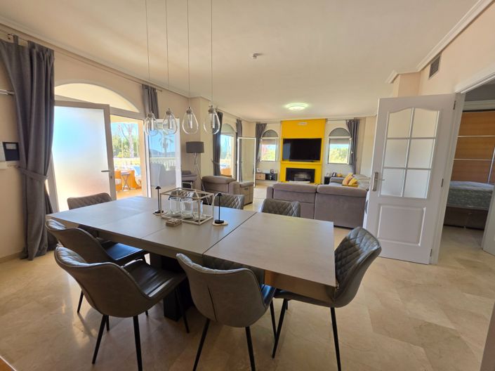 Image No.15-4 Bed Villa for sale