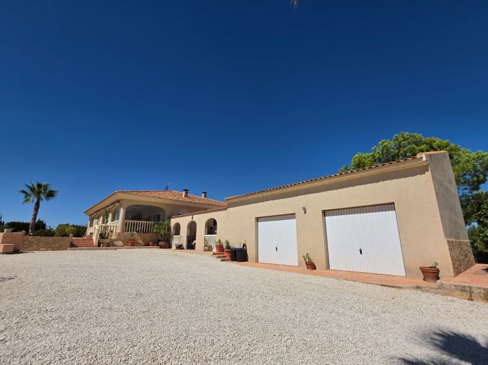 Image No.20-4 Bed Villa for sale