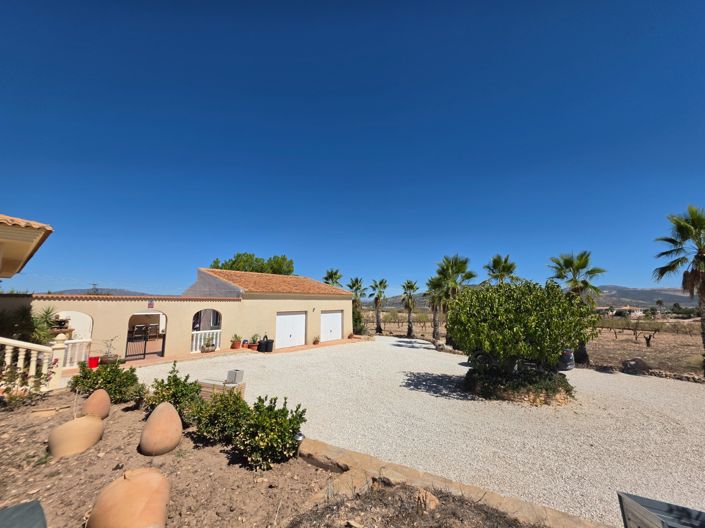Image No.23-4 Bed Villa for sale