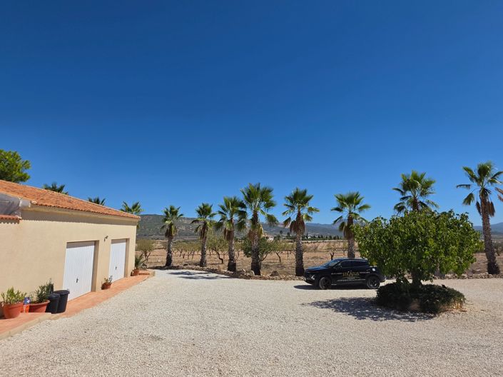 Image No.24-4 Bed Villa for sale
