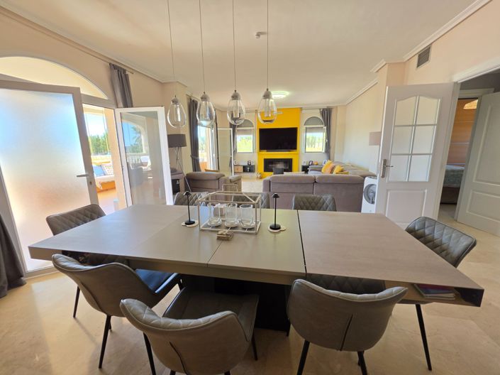 Image No.25-4 Bed Villa for sale