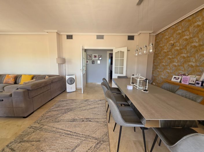 Image No.27-4 Bed Villa for sale
