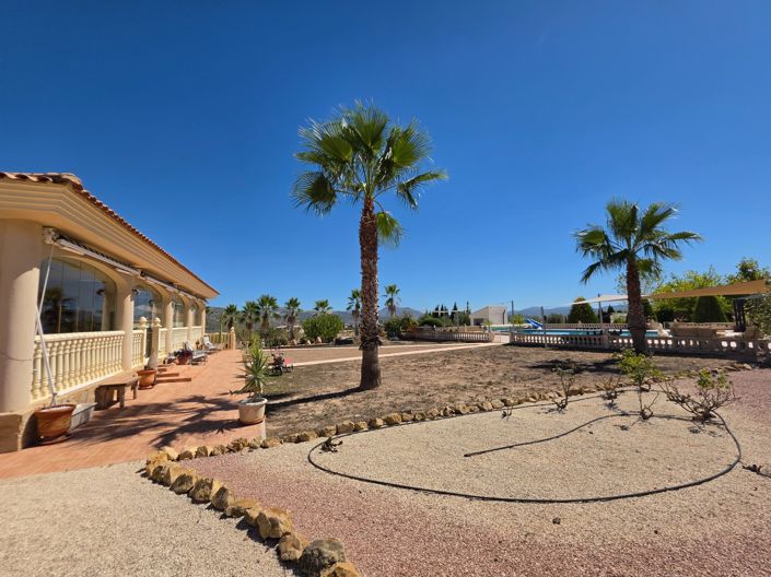 Image No.35-4 Bed Villa for sale