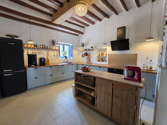 Image No.12-6 Bed Country House for sale